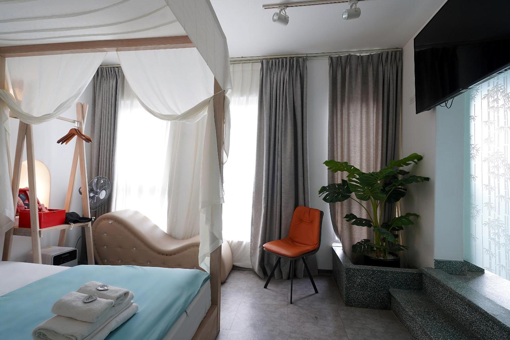Love hôtel 69 Boutique By Minova *