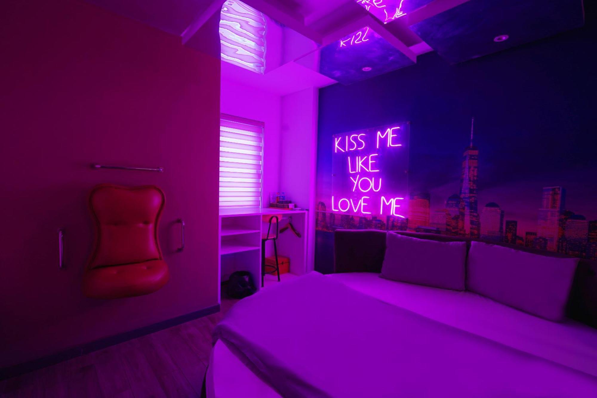 Love hôtel 69 Boutique By Minova *